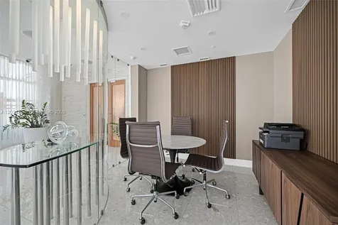3801 Collins Avenue Miami Beach FL 33140
