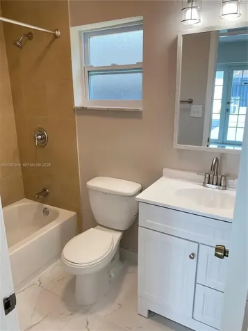 4030 NE 2nd Terrace Deerfield Beach FL 33064
