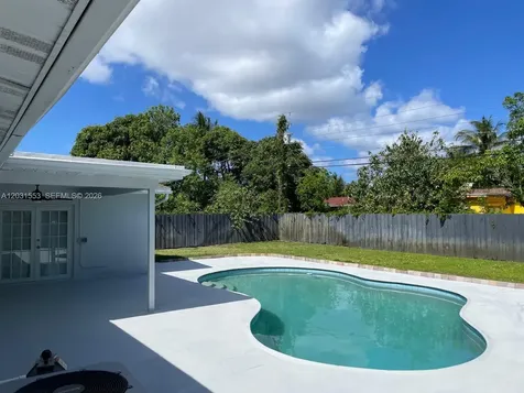 4030 NE 2nd Terrace Deerfield Beach FL 33064