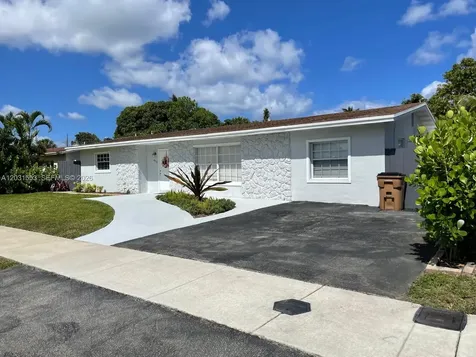 4030 NE 2nd Terrace Deerfield Beach FL 33064