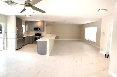 4030 NE 2nd Terrace Deerfield Beach FL 33064