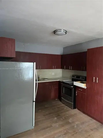 840 NE 124th Street North Miami FL 33161