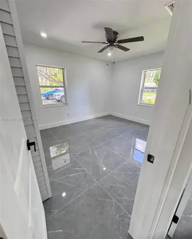 9934 SW 195th Street Cutler Bay FL 33157