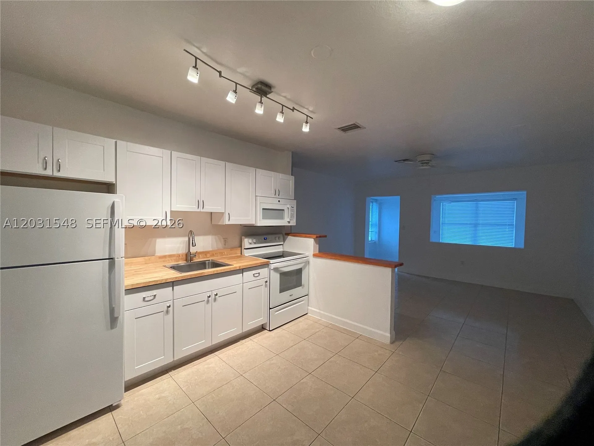 420 SW 25th Avenue Fort Lauderdale FL 33312