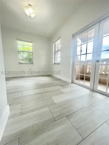 77 E 4th Street Hialeah FL 33010