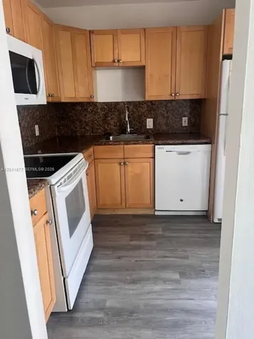 3475 N Country Club Drive Aventura FL 33180