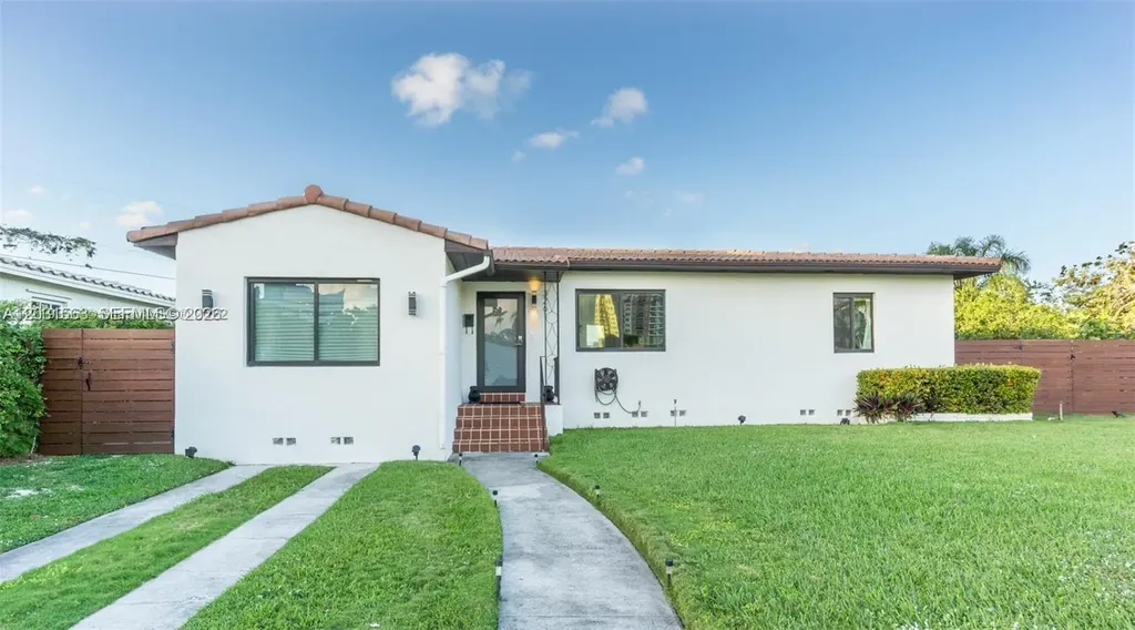 3261 SW 20th Street Miami FL 33145