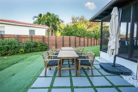 3261 SW 20th Street Miami FL 33145