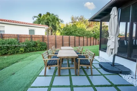 3261 SW 20th Street Miami FL 33145