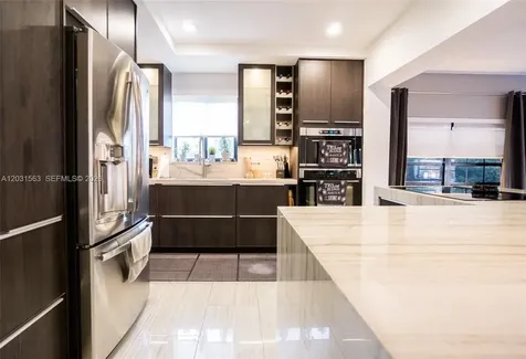 3261 SW 20th Street Miami FL 33145