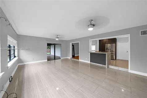 3261 SW 20th Street Miami FL 33145
