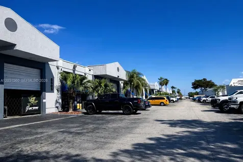5501 NW 74th Avenue Miami FL 33166