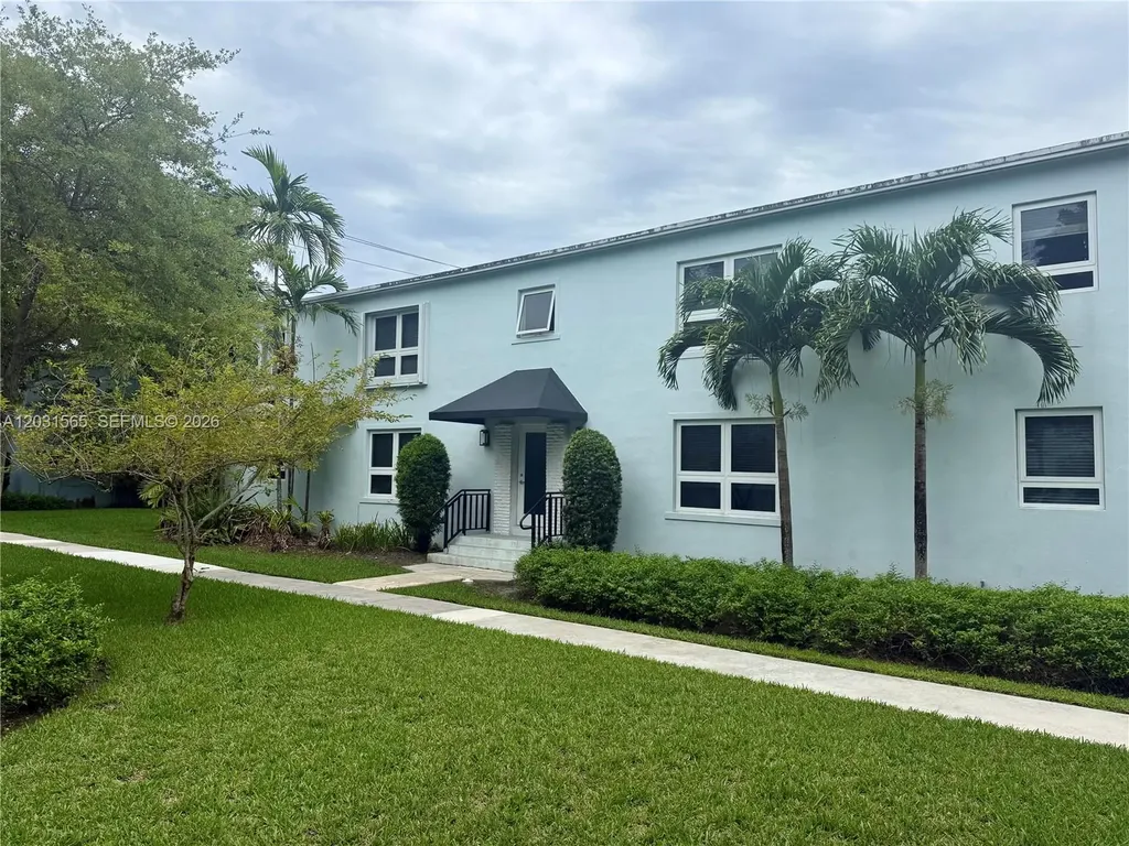 7715 SW 57th Avenue Miami FL 33143