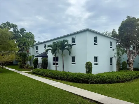 7715 SW 57th Avenue Miami FL 33143