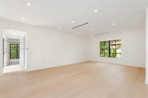118 Sarto Avenue Coral Gables FL 33134