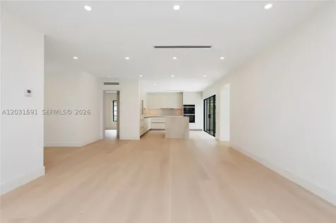 118 Sarto Avenue Coral Gables FL 33134
