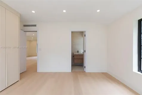 118 Sarto Avenue Coral Gables FL 33134