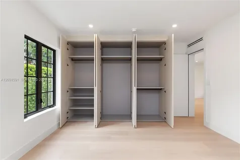 118 Sarto Avenue Coral Gables FL 33134