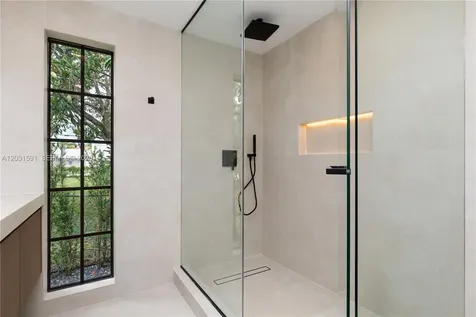 118 Sarto Avenue Coral Gables FL 33134