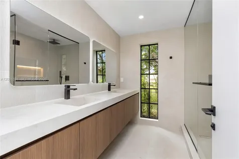 118 Sarto Avenue Coral Gables FL 33134