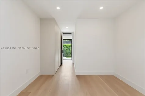 118 Sarto Avenue Coral Gables FL 33134
