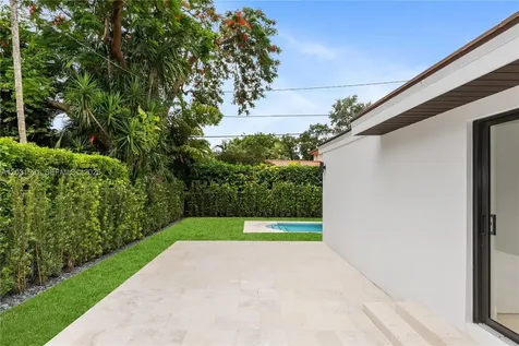 118 Sarto Avenue Coral Gables FL 33134
