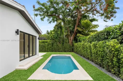 118 Sarto Avenue Coral Gables FL 33134