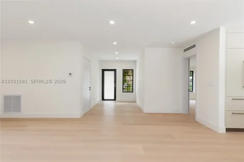 118 Sarto Avenue Coral Gables FL 33134