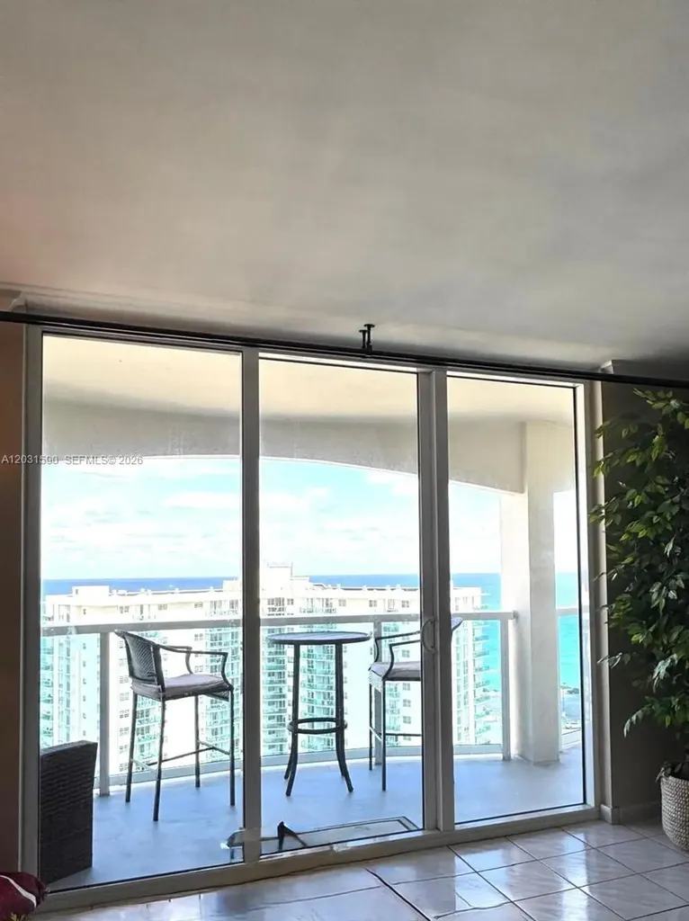 3800 S Ocean Drive Hollywood FL 33019