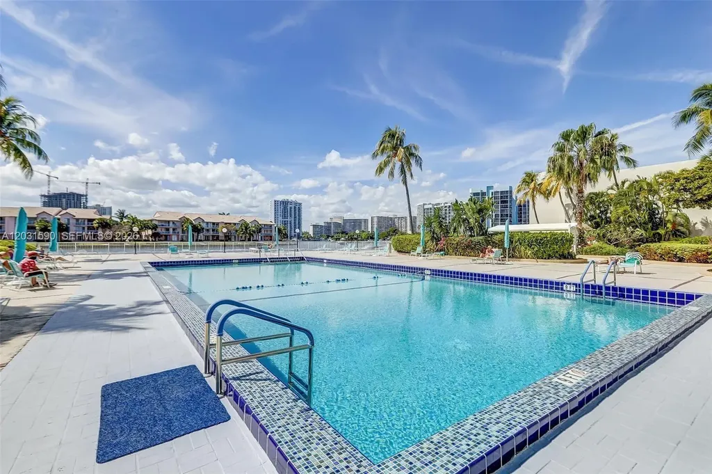 3800 S Ocean Drive Hollywood FL 33019