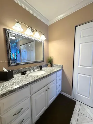 3800 S Ocean Drive Hollywood FL 33019