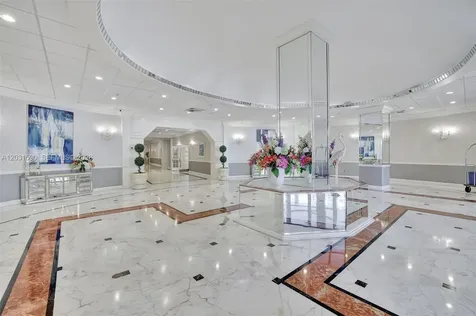 3800 S Ocean Drive Hollywood FL 33019