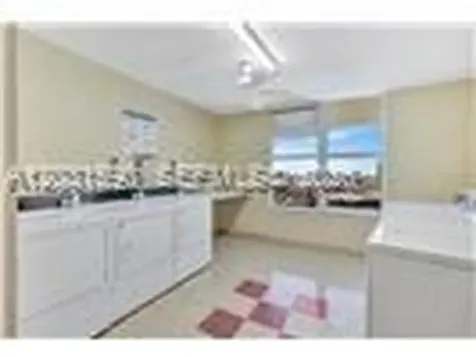3800 S Ocean Drive Hollywood FL 33019