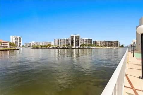 3800 S Ocean Drive Hollywood FL 33019