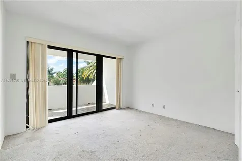 398 Fern Drive Weston FL 33326