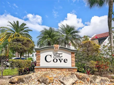 398 Fern Drive Weston FL 33326