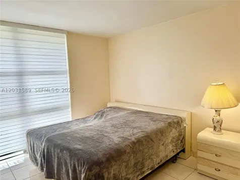 17600 N Bay Road Sunny Isles Beach FL 33160