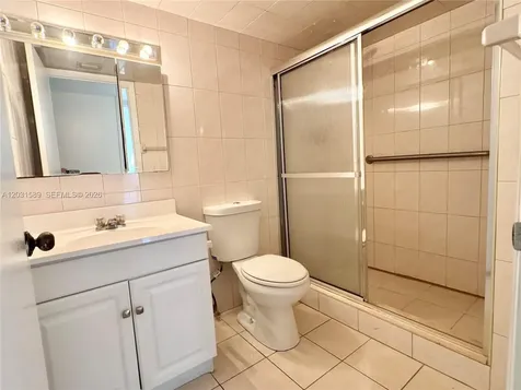 17600 N Bay Road Sunny Isles Beach FL 33160