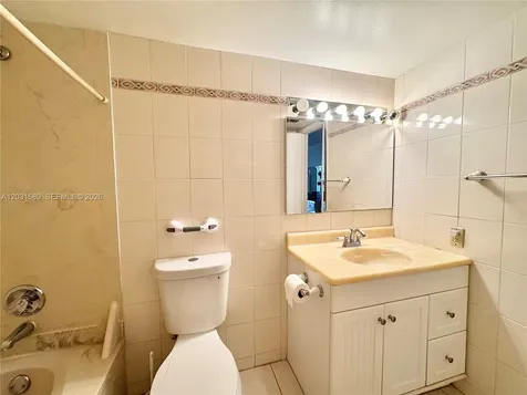 17600 N Bay Road Sunny Isles Beach FL 33160