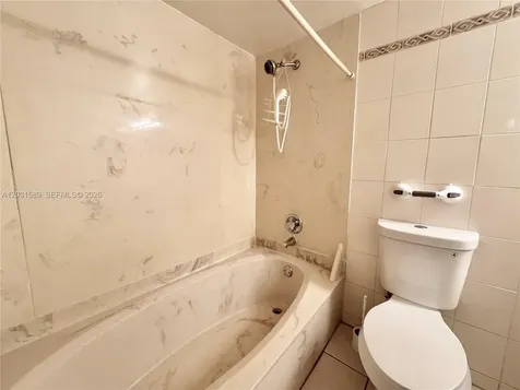 17600 N Bay Road Sunny Isles Beach FL 33160