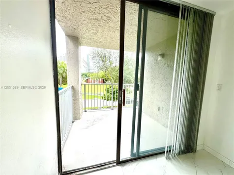 17600 N Bay Road Sunny Isles Beach FL 33160