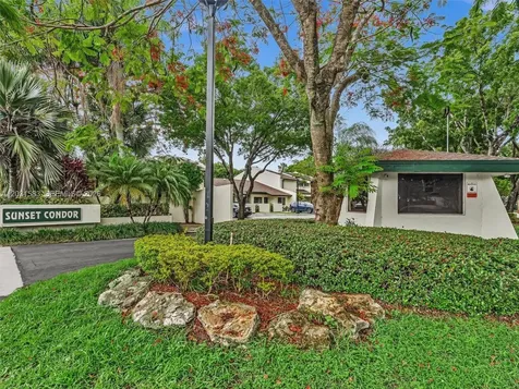 10828 SW 72nd Street Miami FL 33173