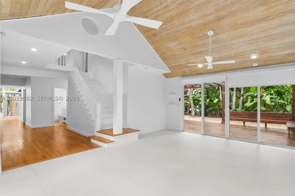 3945 Loquat Avenue Miami FL 33133