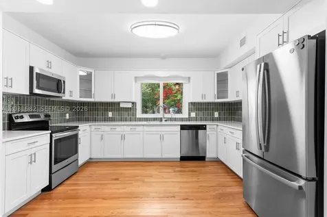3945 Loquat Avenue Miami FL 33133