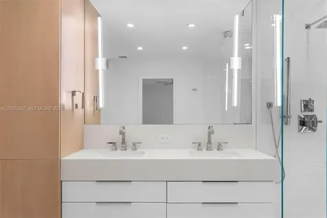 3945 Loquat Avenue Miami FL 33133