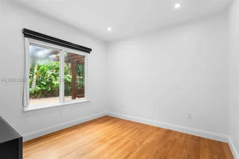 3945 Loquat Avenue Miami FL 33133