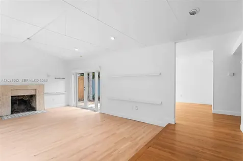 3945 Loquat Avenue Miami FL 33133
