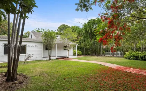 3945 Loquat Avenue Miami FL 33133