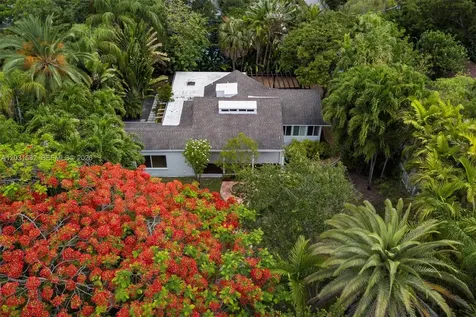 3945 Loquat Avenue Miami FL 33133