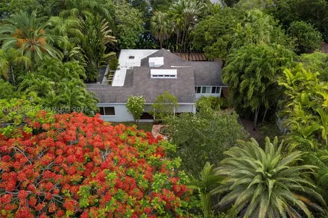 3945 Loquat Avenue Miami FL 33133